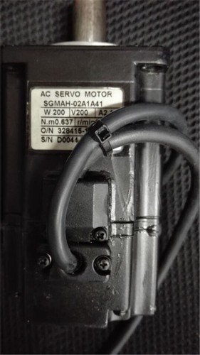 Used 1pc yaskawa - yaskawa, servo