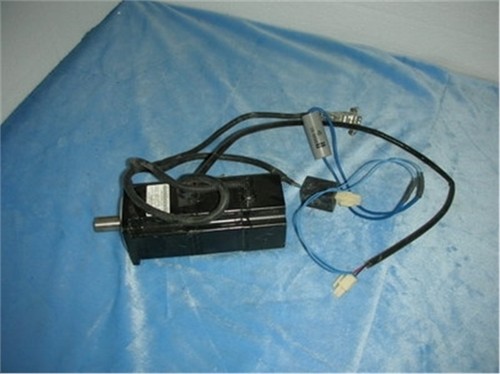 Used 1pc yaskawa servo motor - used,
