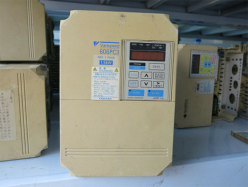 1pcs gebraucht yaskawa - 1pcs,